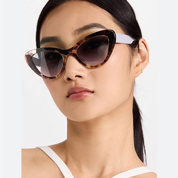 Prada Sunglasses - Picture 5 of 5